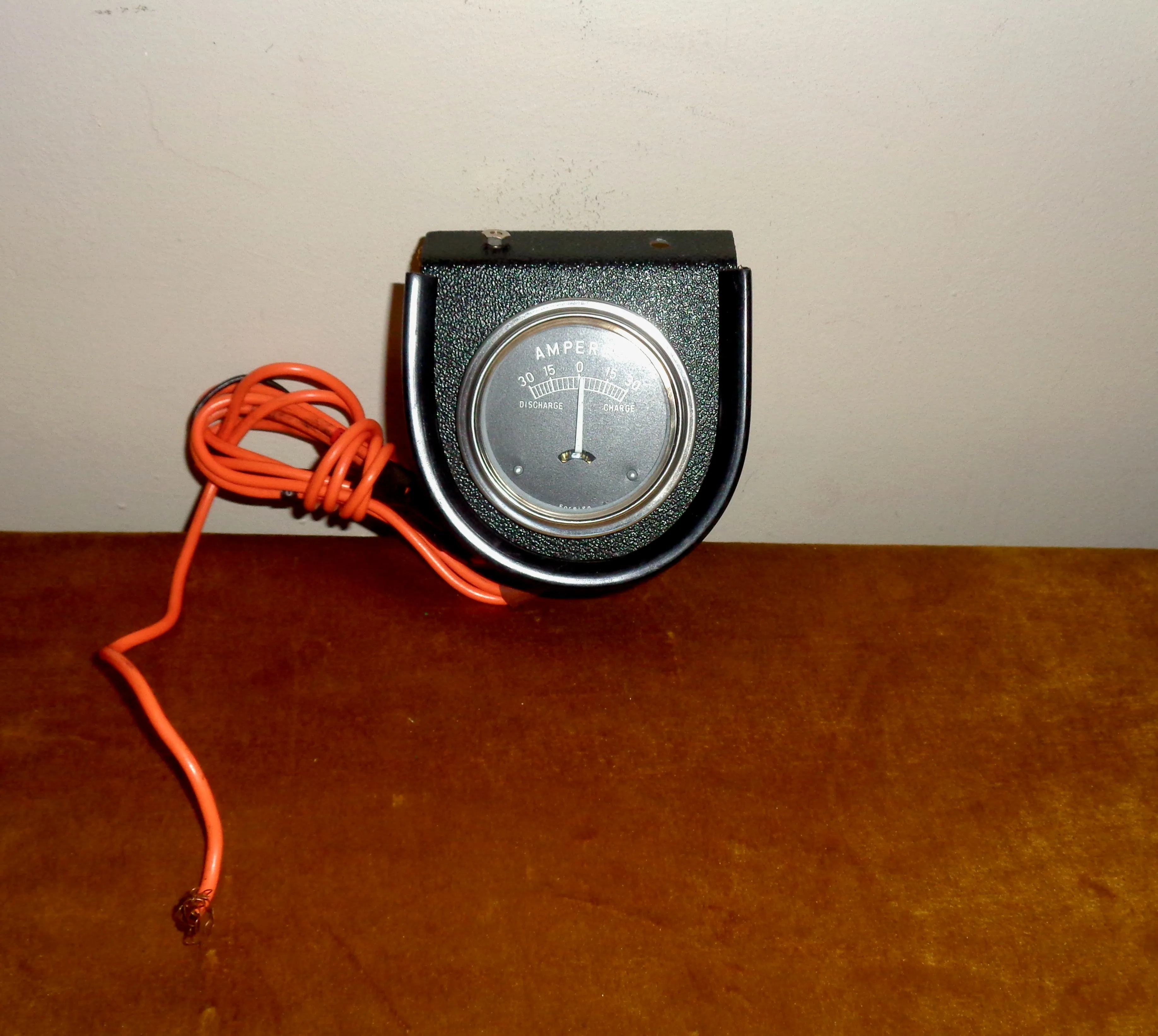 1960s Classic Car Dashboard Ammeter Gauge. Centre Zero 30 Amps