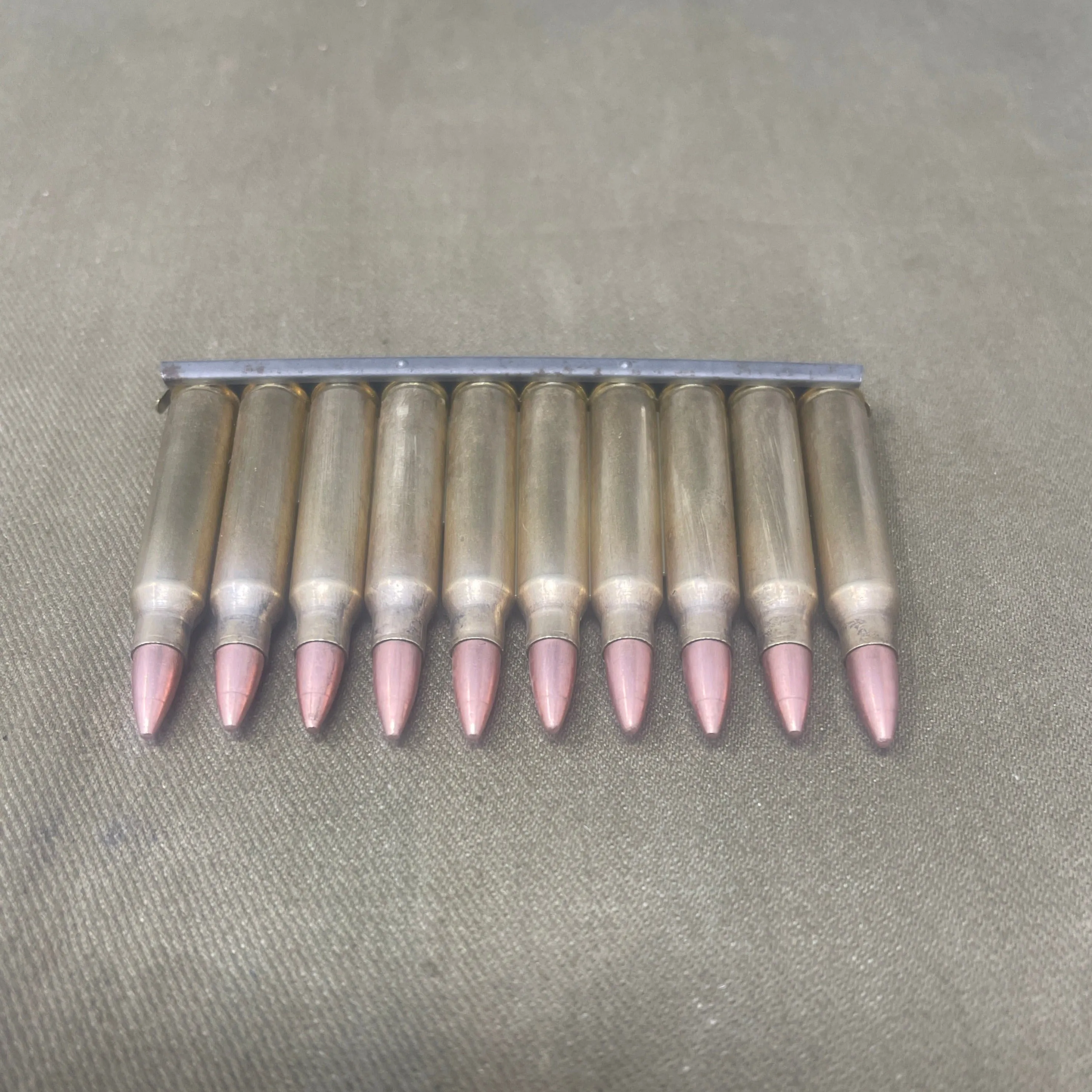 5.56 Inert Brass Rounds x 30 with a 30 Round Nato STANAG Magazine