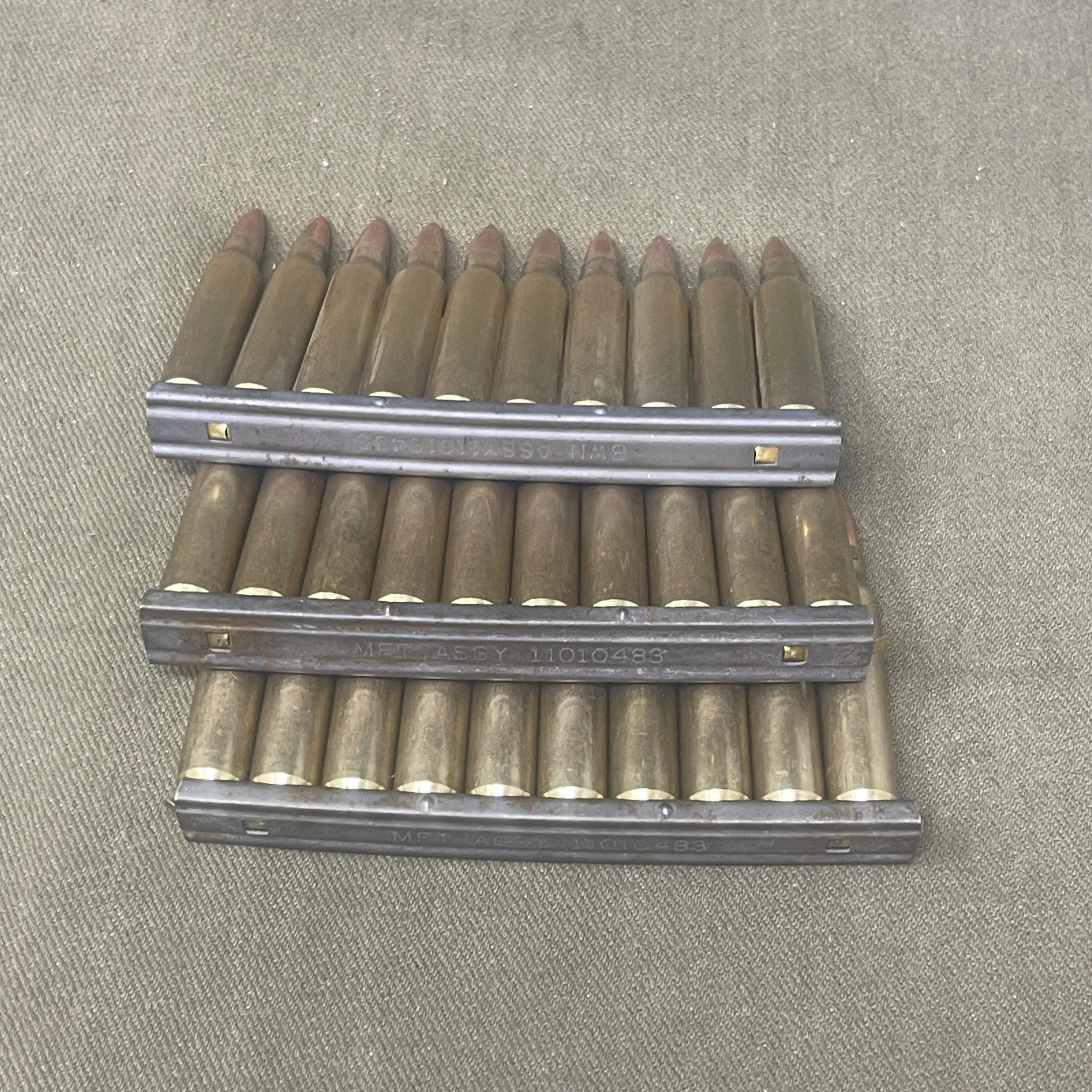 5.56 Inert Brass Rounds x 30 with a 30 Round Nato STANAG Magazine