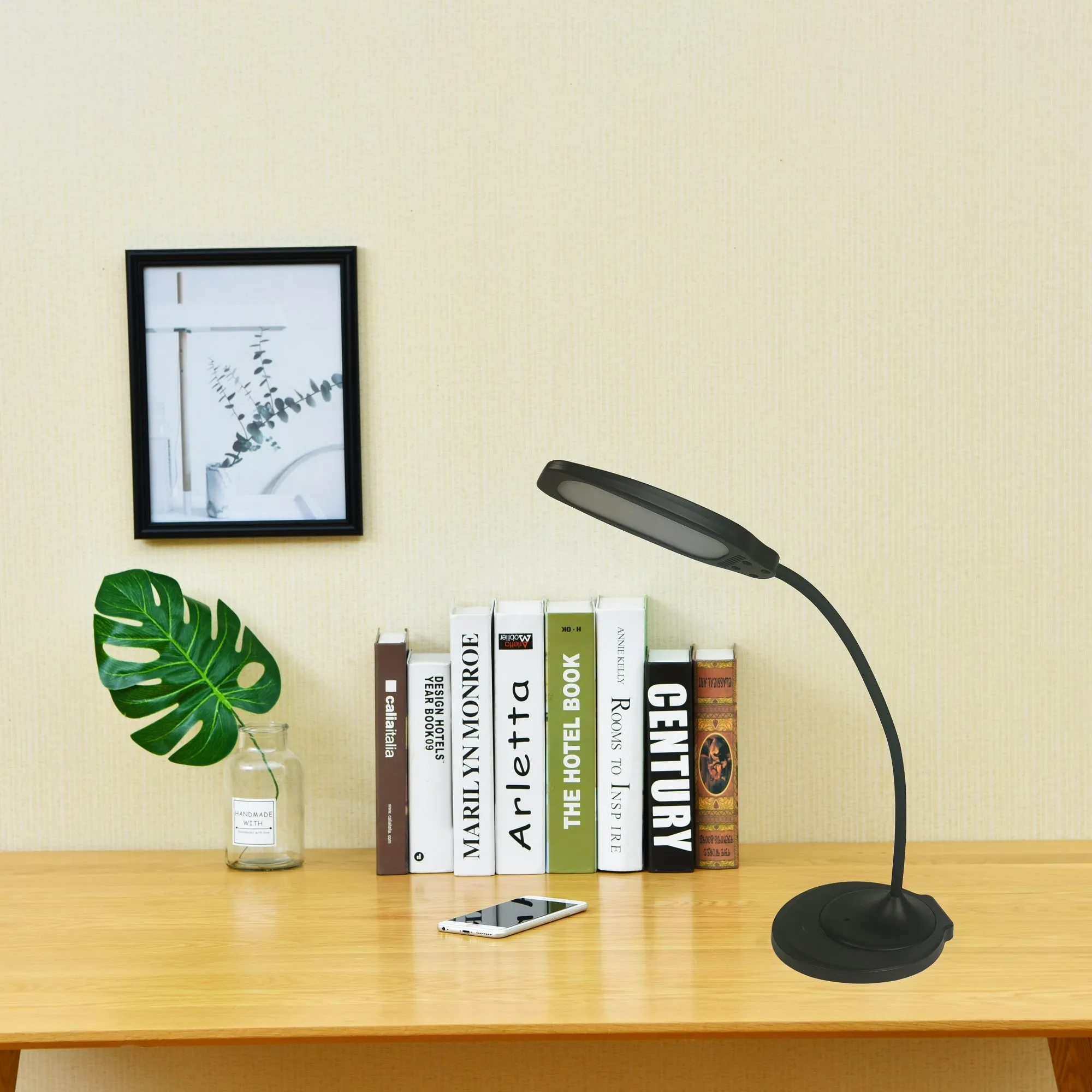 DAC® MP-352 Adjustable LED Desk Lamp/Table Lamp with USB Charging Port, Black