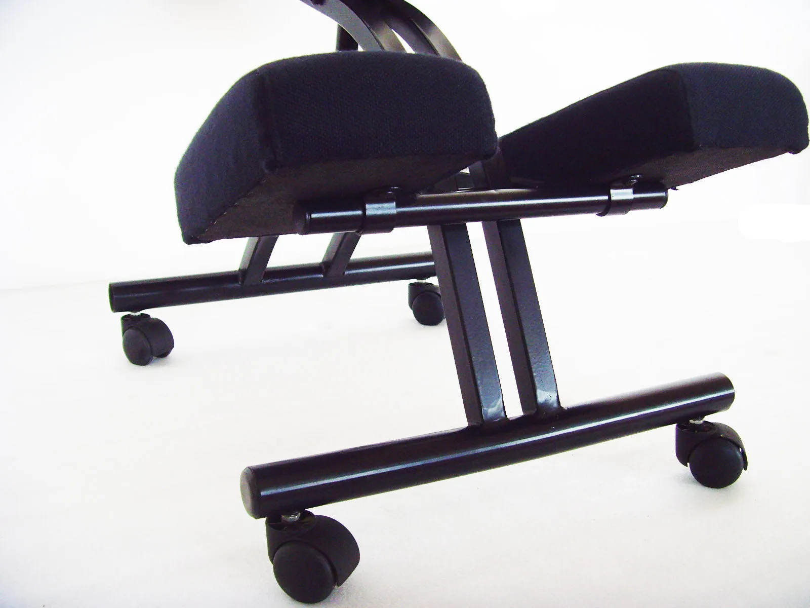 Ergonomic Adjustable Kneeling Chair for Posture Support