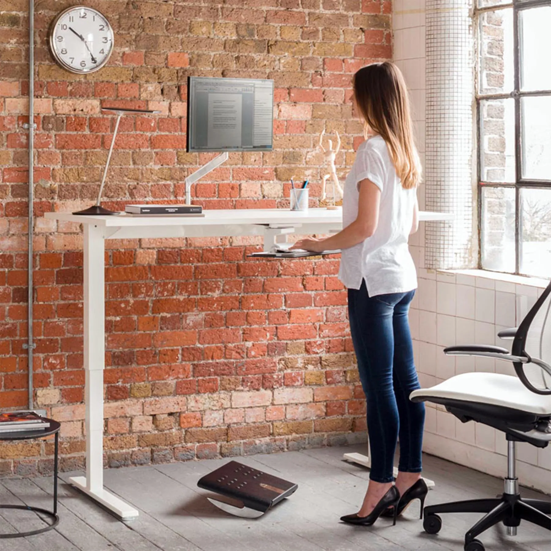 Humanscale Float Sit/Stand T-Foot Style Desk