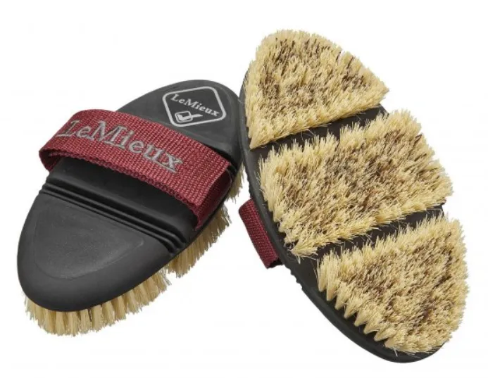 LeMieux Flexi Scrubbing Brush