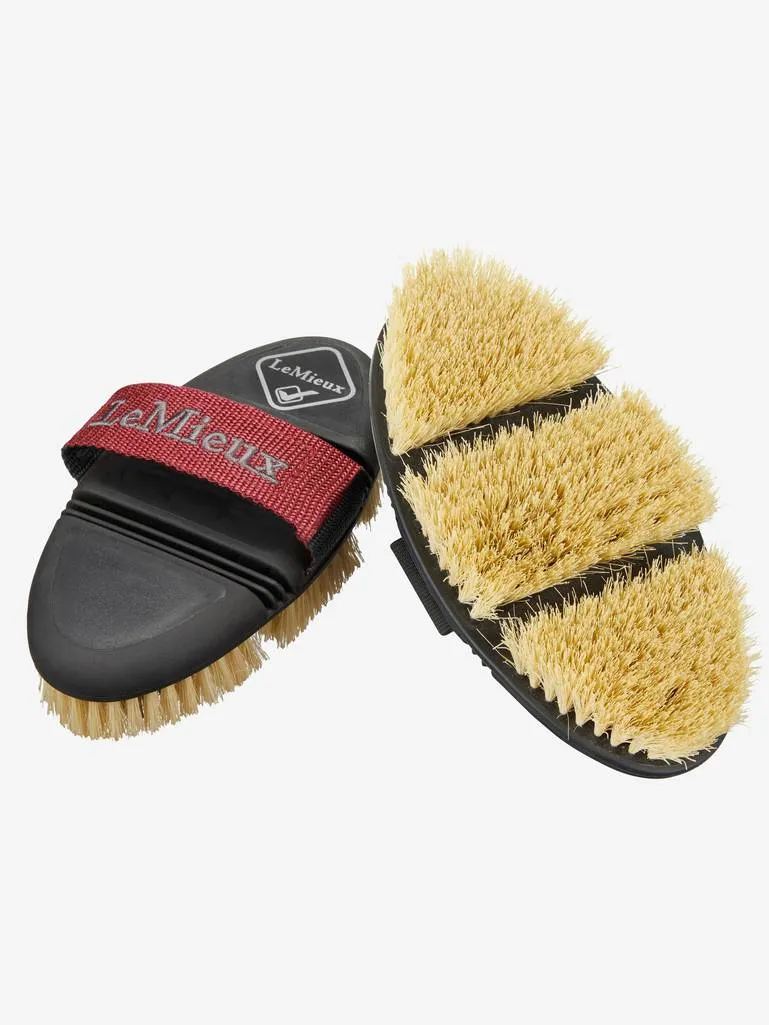 LeMieux Flexi Scrubbing Brush